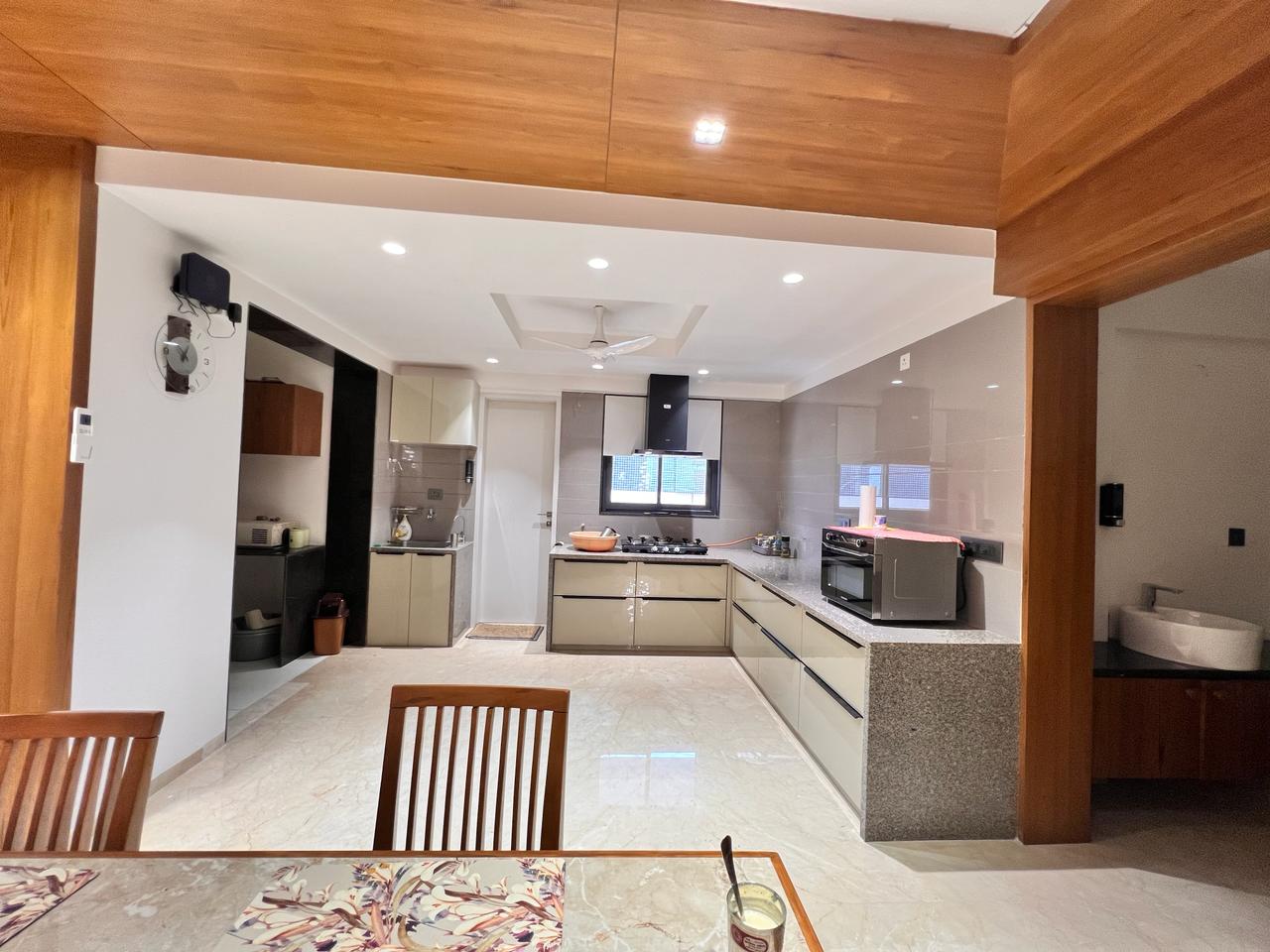 2 BHK 3280 Sq. Ft. Residential Flat / Appartment for Sell in Bodakdev Ahmedabad - Media 13