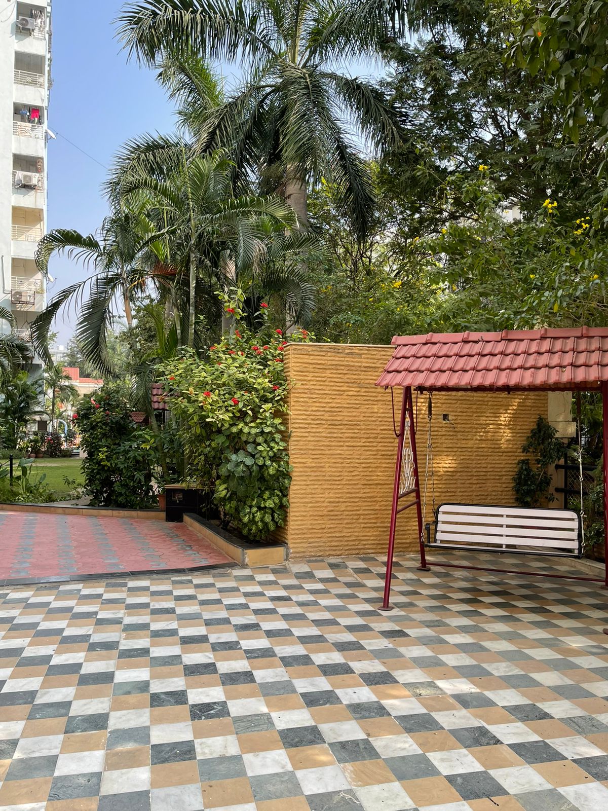3 BHK 200 Sq. Yrd. Residential Flat / Appartment for Sell in Bodakdev Ahmedabad - Media 2