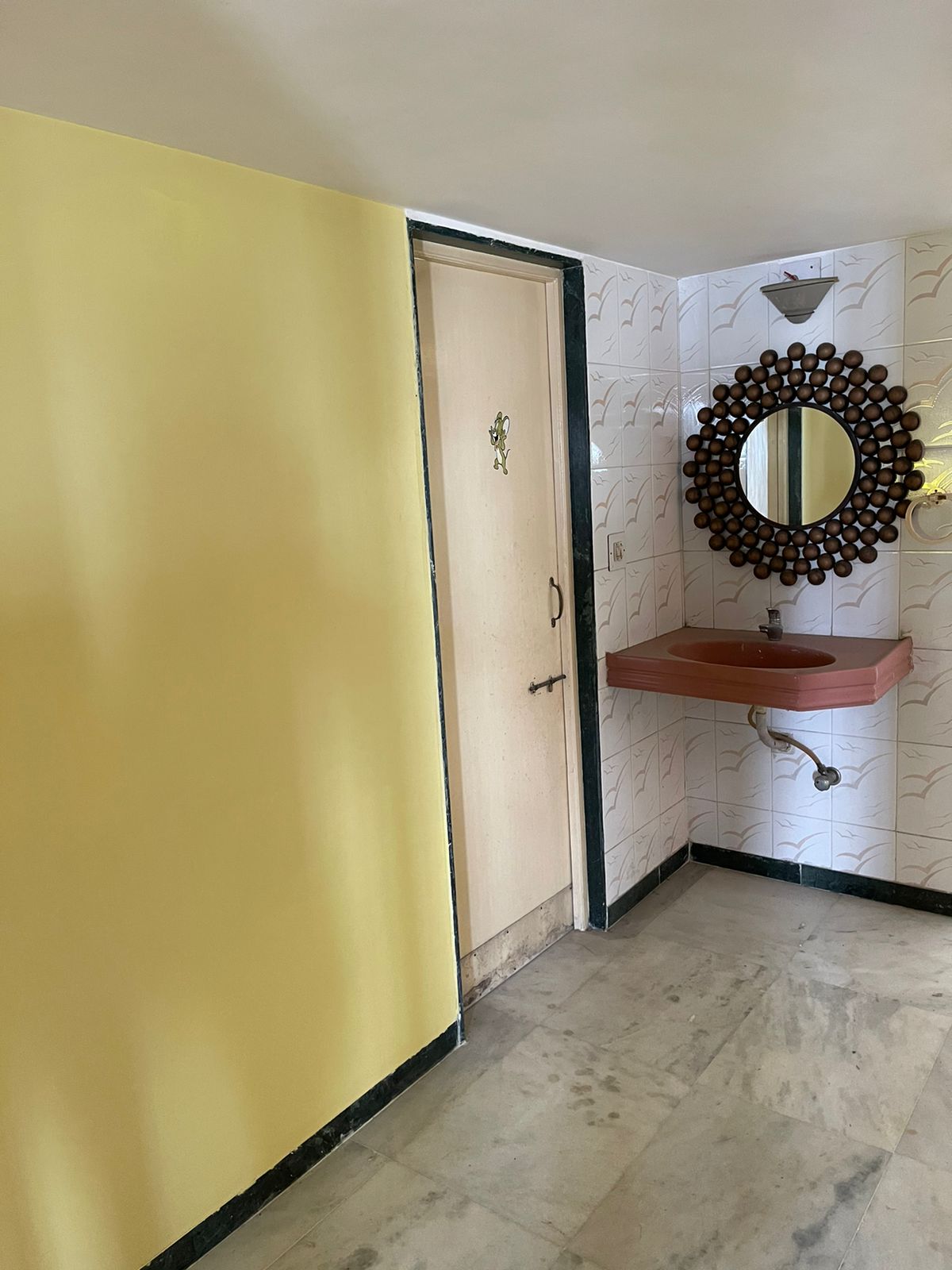 3 BHK 200 Sq. Yrd. Residential Flat / Appartment for Sell in Bodakdev Ahmedabad - Media 18