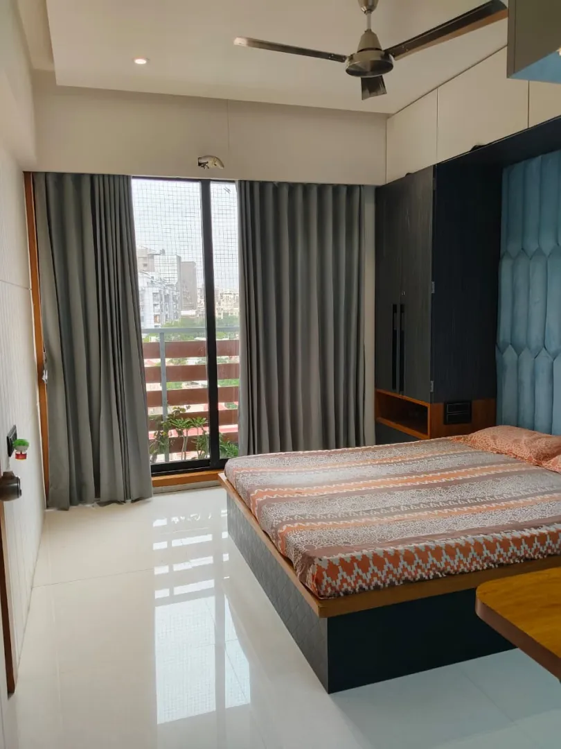 3 BHK 2164 Sq. Ft. Residential Flat / Appartment for Sell in Prahladnagar Ahmedabad - Media 10